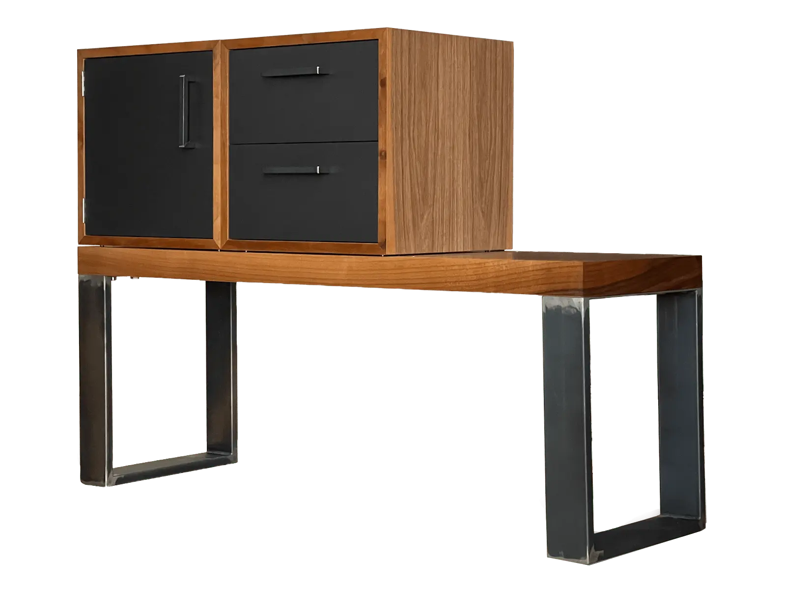 Detailansicht des BOX04-Möbelstücks mit Holz und Metallrahmen, Janick Entrop Industreidesign München
