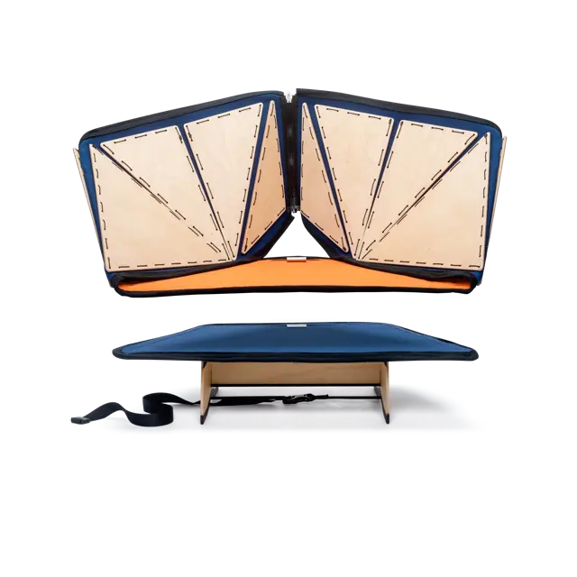 Projekt_ISU_Janick_Entrop_Industriedesign_ISU origami folding stool – compact, lightweight, and flexible seating solution, product design, Munich.